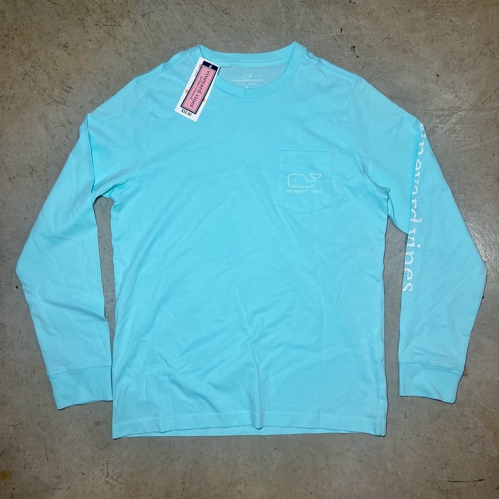 Vineyard Vines Boys Long Sleeve Pocket Tee Shirt Blue Whale S 8-10 NWT 3V010419